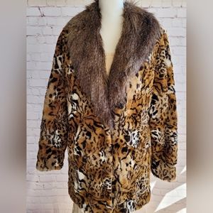 Women's Vintage Adrienne Landau Faux Fur Animal Print Coat. Sz M